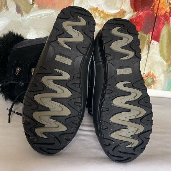 Khombo Like New Leather Rubber Winter Boots - Picture 5 of 8